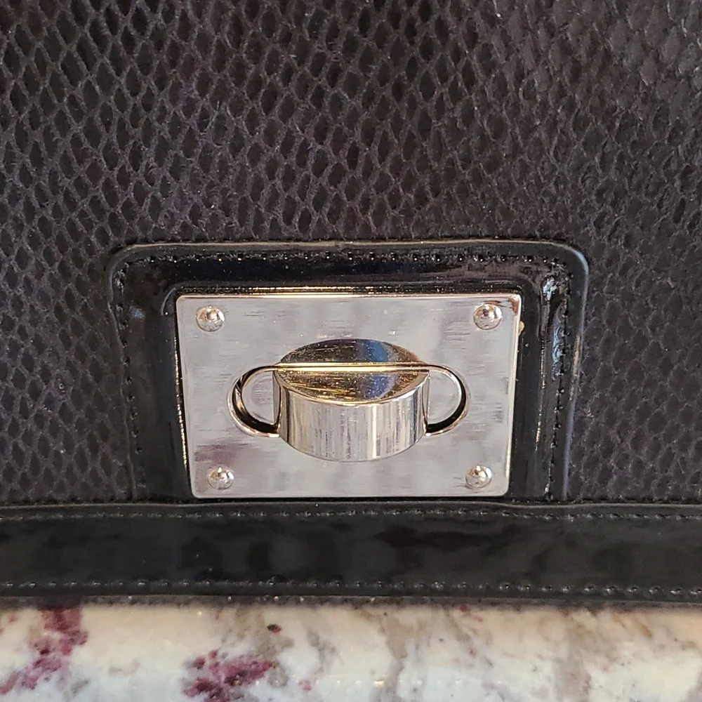 NWOT White House Black Market Black Snakeskin Evening Clutch - Picture 3 of 16